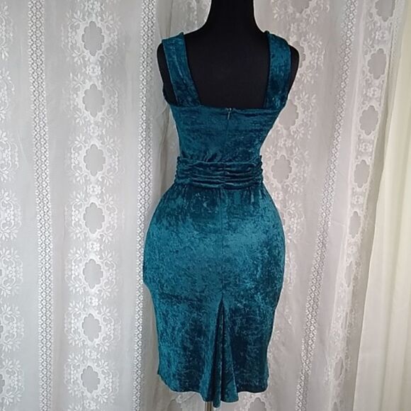Style Retro Pinup Velvet Women's Dress Size Approximately XS S - Picture 4 of 15